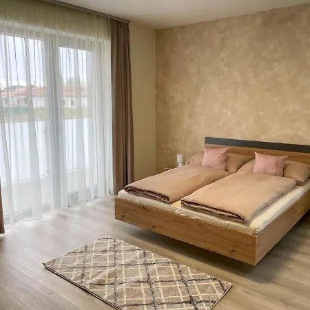 Apartmany Katalin Dunajská Streda Exterior photo